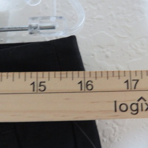 Talbots* Women's Pedal Pusher-Length Slim-Leg Sits at Waist Capris Pants~Size 6P - Picture 7 of 11